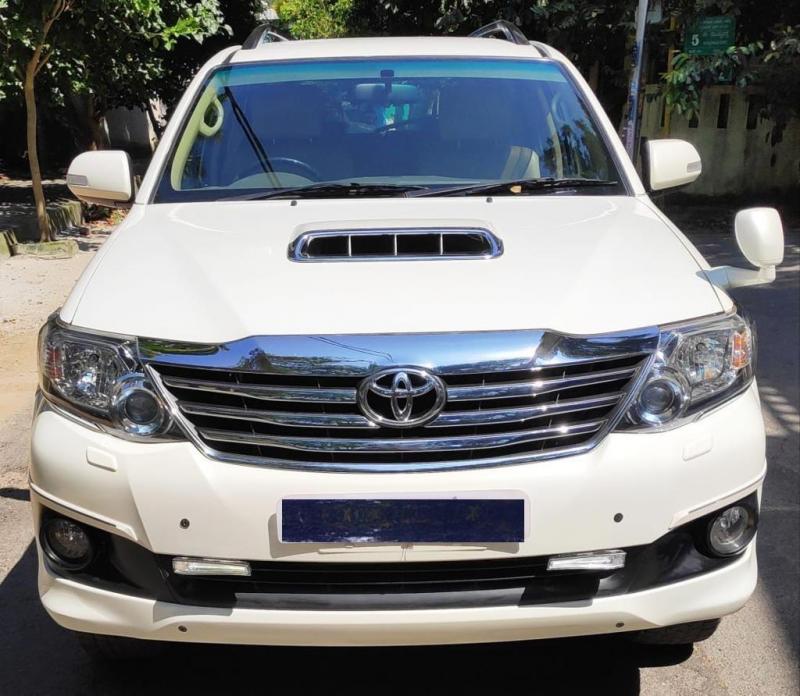 Toyota Fortuner 3.0 4X2 AT 2013
