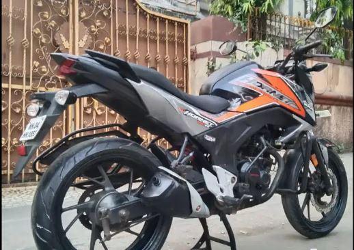 Honda CB Hornet 160R CBS 2016