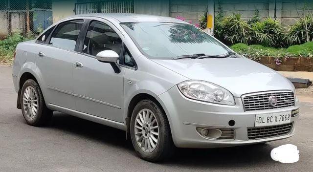 Fiat Linea Emotion PK 1.3 MJD 2012