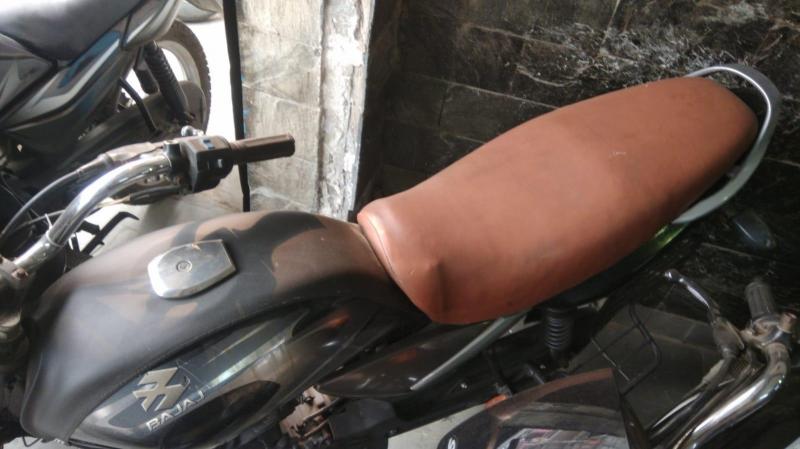 Bajaj Platina 100cc 2012