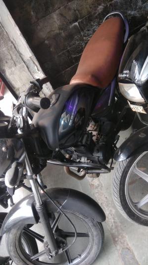 Bajaj Platina 100cc 2012