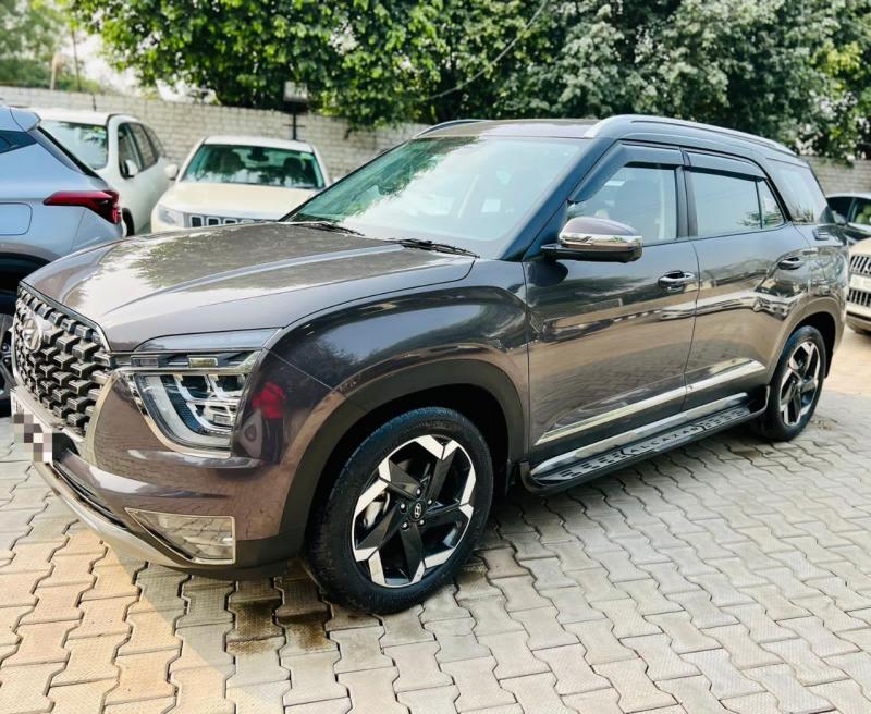 Hyundai Alcazar Platinum 7 STR 2.0 Petrol 2021