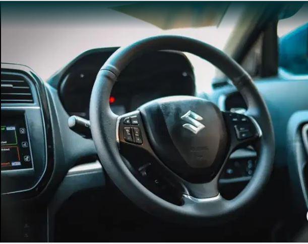 Maruti Suzuki Vitara Brezza ZDi Plus Dual Tone 2017