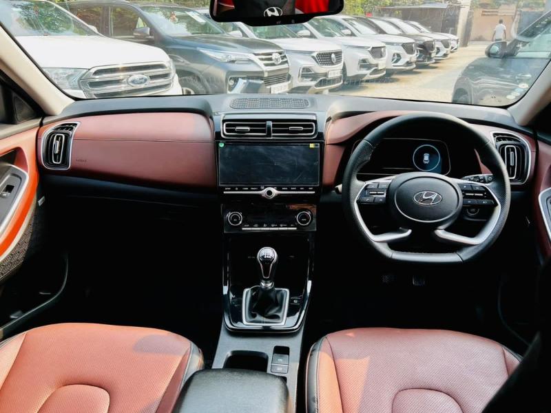 Hyundai Alcazar Platinum 7 STR 2.0 Petrol 2021