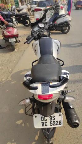 TVS Apache RTR 160cc 2015