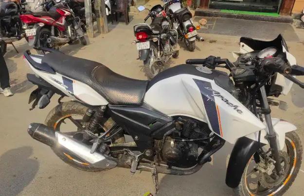 TVS Apache RTR 160cc 2015