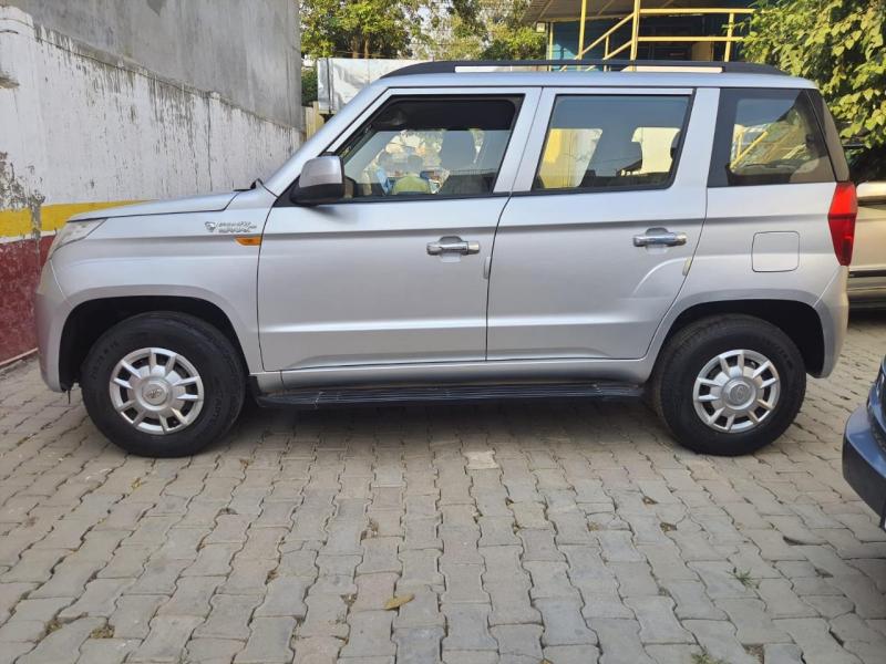 Mahindra TUV300 T6 Plus 2016