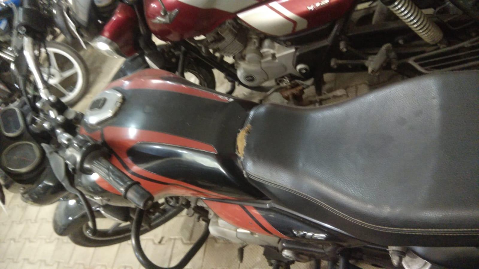 Bajaj V12 125cc 2018