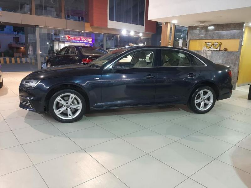 Audi A4 35 TDI Premium Plus 2018