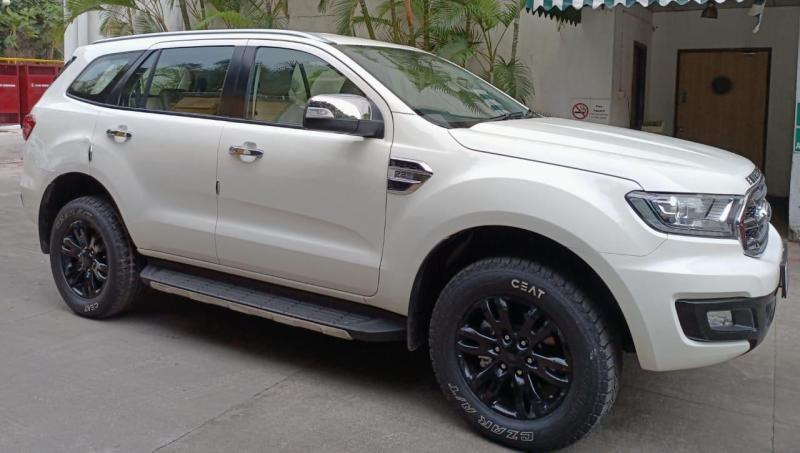 Ford Endeavour Trend 2.2 4x4 MT 2016