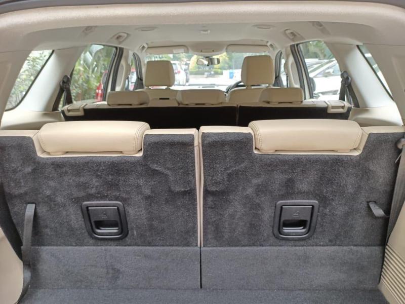 Ford Endeavour Trend 2.2 4x4 MT 2016