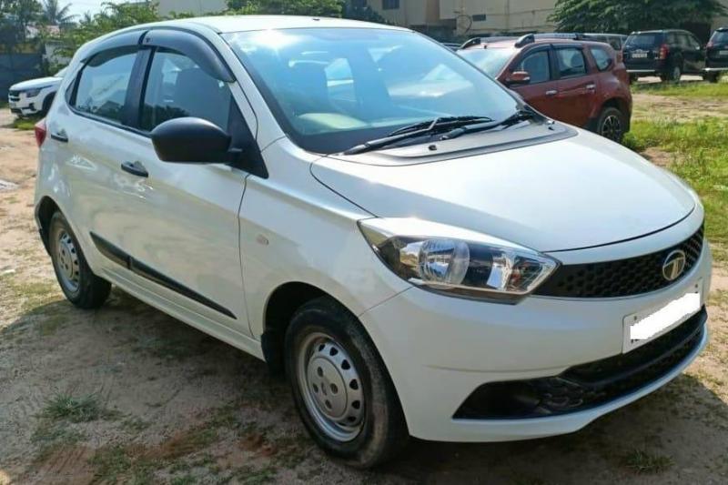 Tata Tiago Revotron XM 2016