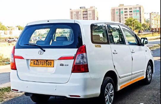 Toyota Innova 2.5 GX 8 STR BS IV 2014