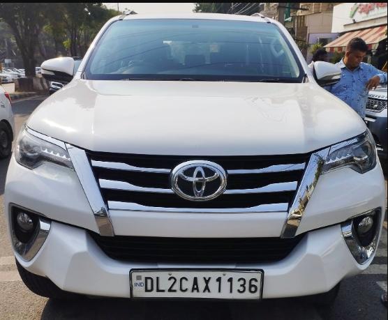 Toyota Fortuner 2.8 4x4 AT 2017