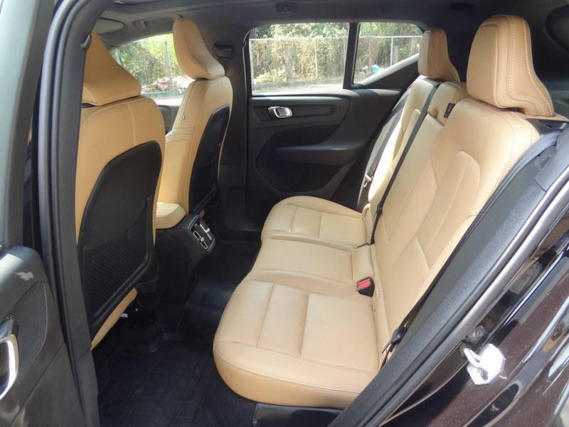 Volvo XC40 D4 Momentum 2019