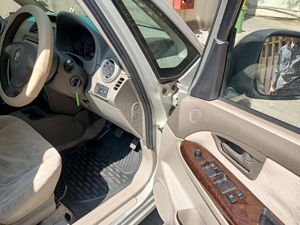 Maruti Suzuki SX4 VXi CNG 2010