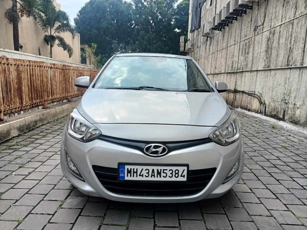 Hyundai i20 SPORTZ 1.2 BS IV 2013
