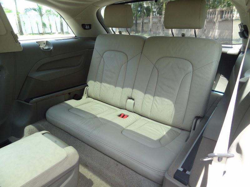 Audi Q7 35 TDI Premium Plus With Sunroof 2015