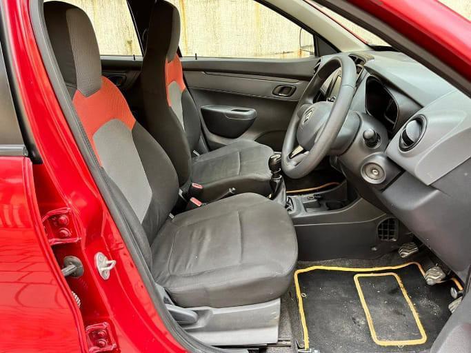 Renault KWID 1.0 RXT 2016