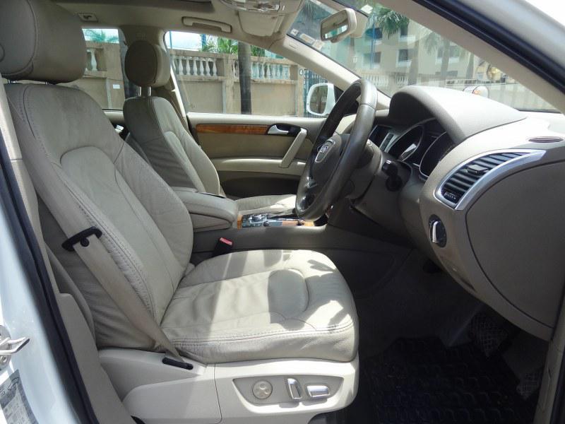 Audi Q7 35 TDI Premium Plus With Sunroof 2015