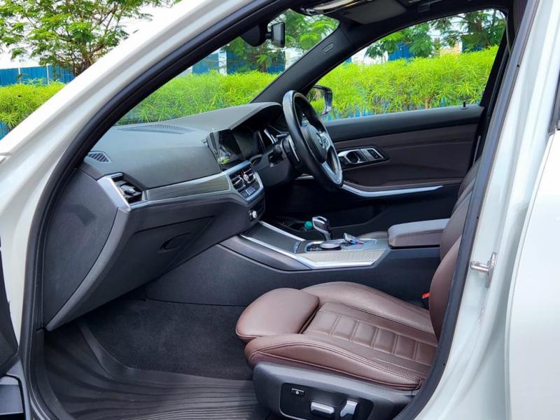 BMW 3 Series 330i M Sport 2020