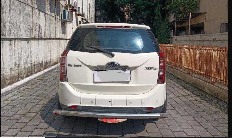 Mahindra XUV500 W8 1.99 2014