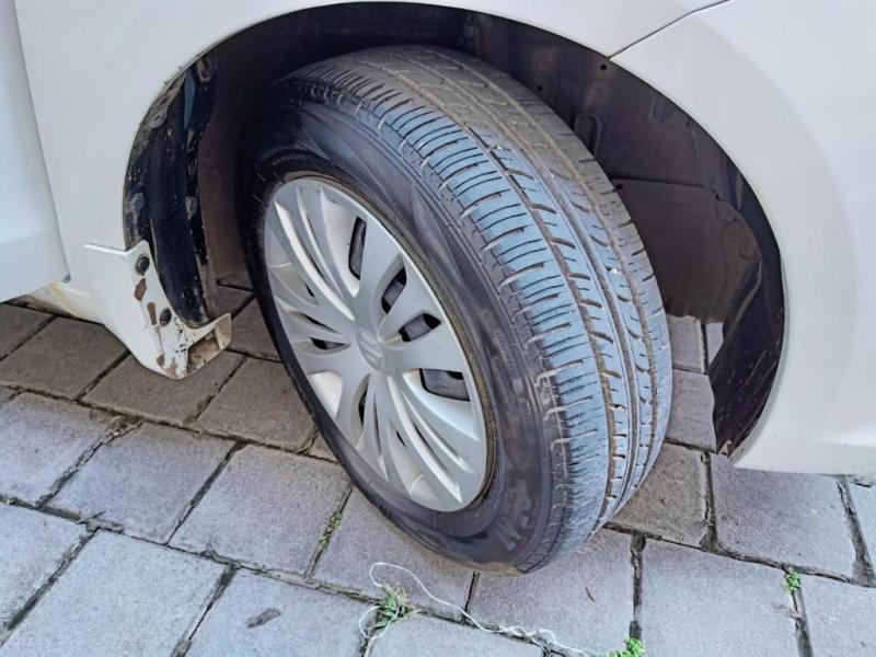 Maruti Suzuki Ertiga VXi CNG 2015