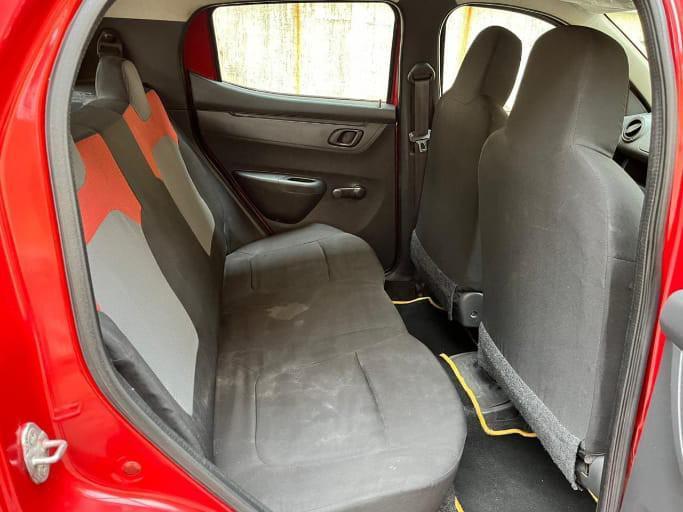 Renault KWID 1.0 RXT 2016