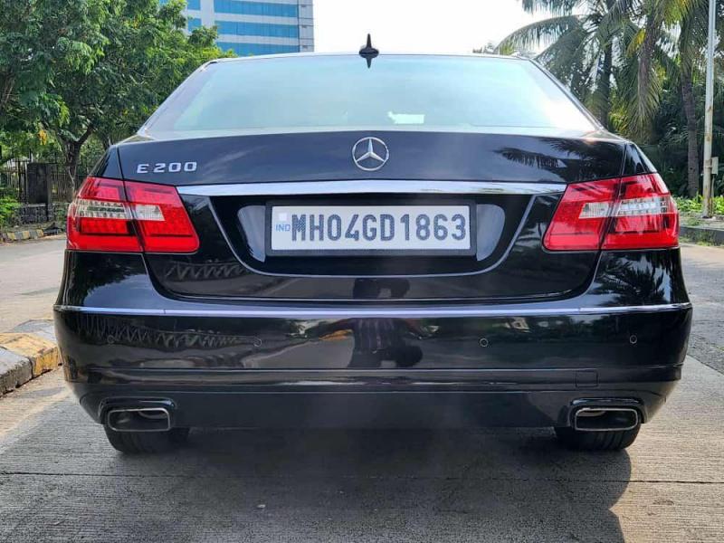 Mercedes-Benz E-Class E 200 CGI BLUE EFFICIENCY 2013