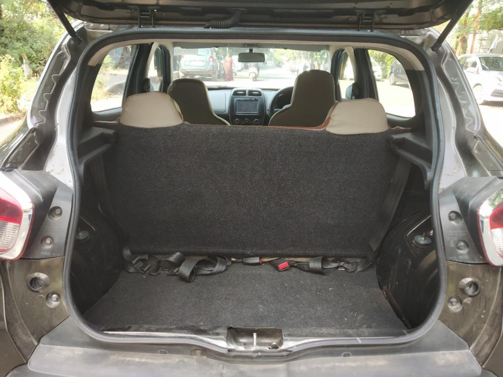 Renault KWID 1.0 RXT AMT 2018