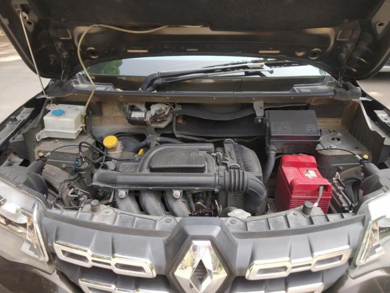 Renault KWID 1.0 RXT AMT 2018