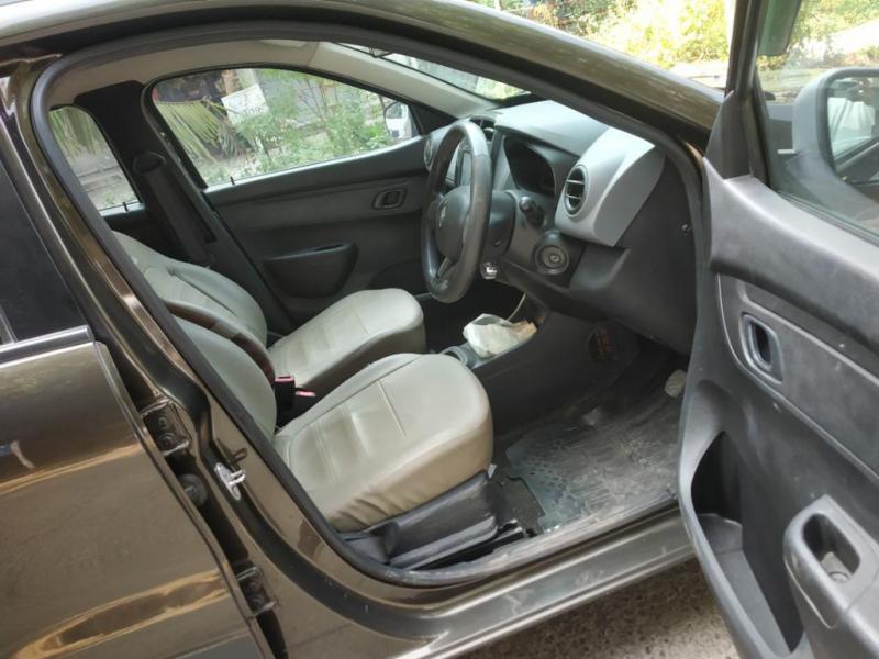 Renault KWID 1.0 RXT AMT 2018