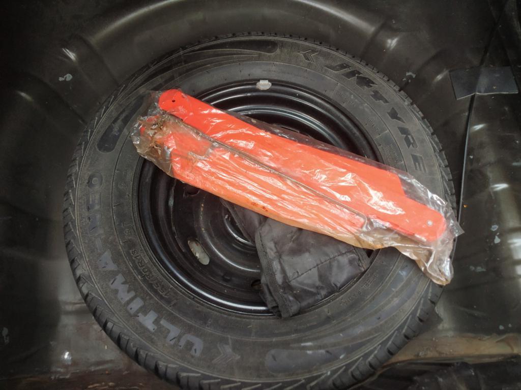 Renault KWID 1.0 RXT AMT 2018