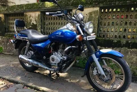 Bajaj Avenger Street 220 2015