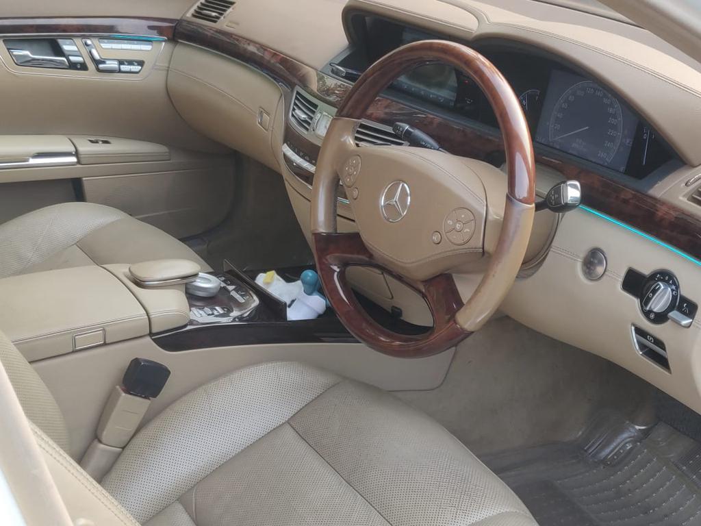 Mercedes-Benz S-Class S 500 2010