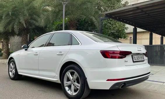Audi A4 30 TFSI Premium Plus 2018