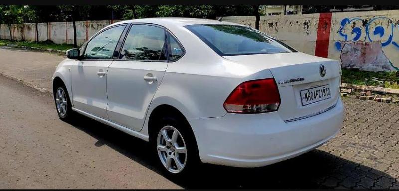 Volkswagen Vento Highline Petrol 2012
