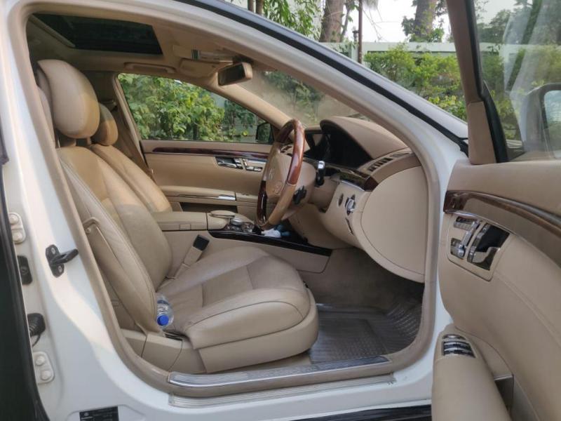 Mercedes-Benz S-Class S 500 2010