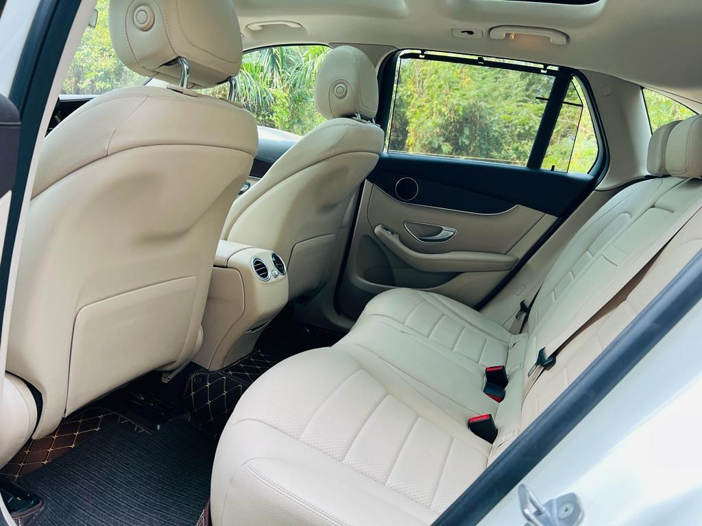 Mercedes-Benz GLC 220 D 4MATIC 2020