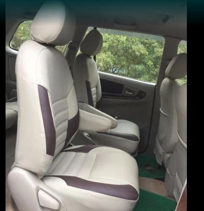 Toyota Innova 2.5 GX 7 STR BS III 2012