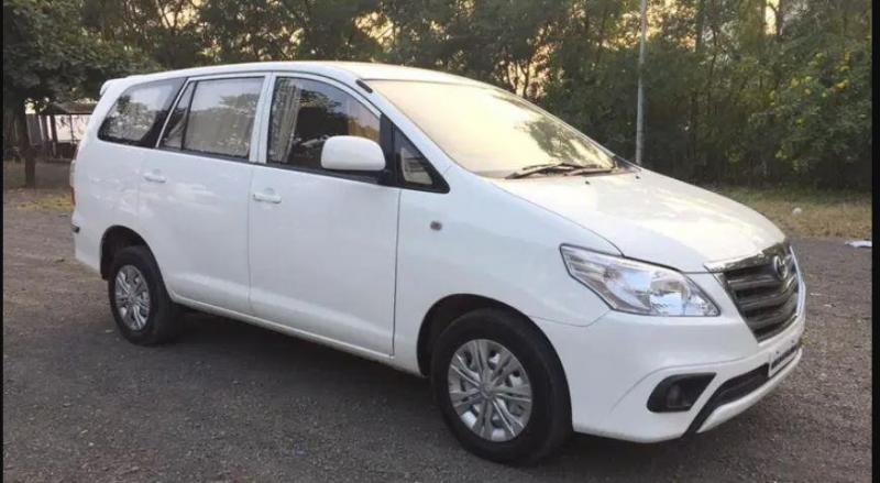 Toyota Innova 2.5 G 2016