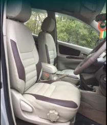 Toyota Innova 2.5 GX 7 STR BS III 2012