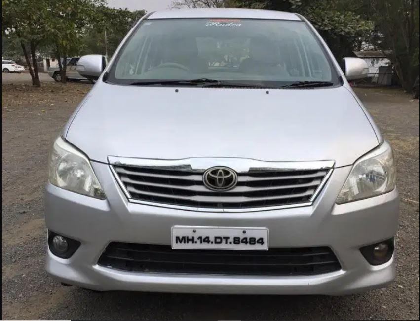 Toyota Innova 2.5 GX 7 STR BS III 2012