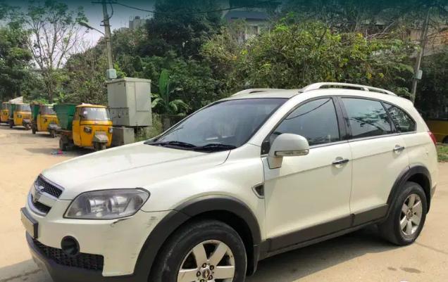 Chevrolet Captiva LTZ AWD AT 2011