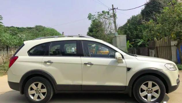 Chevrolet Captiva LTZ AWD AT 2011