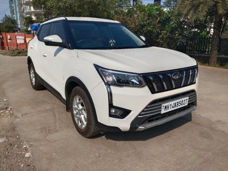 Mahindra XUV300 W8 Diesel BS6 2021