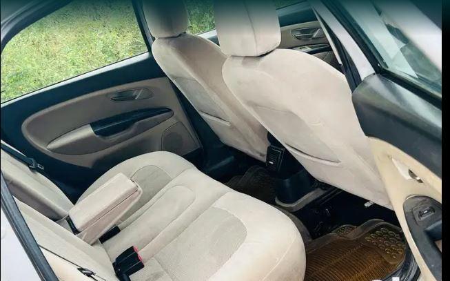 Fiat Linea Emotion PK 1.3 MJD 2009