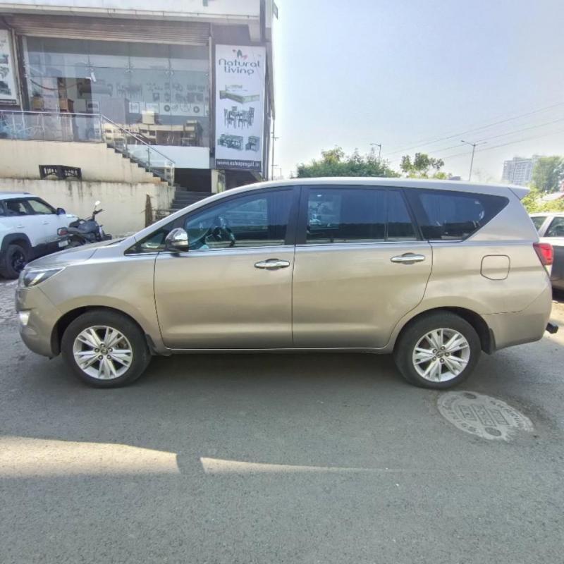 Toyota Innova Crysta 2.8 ZX AT 7 STR 2017