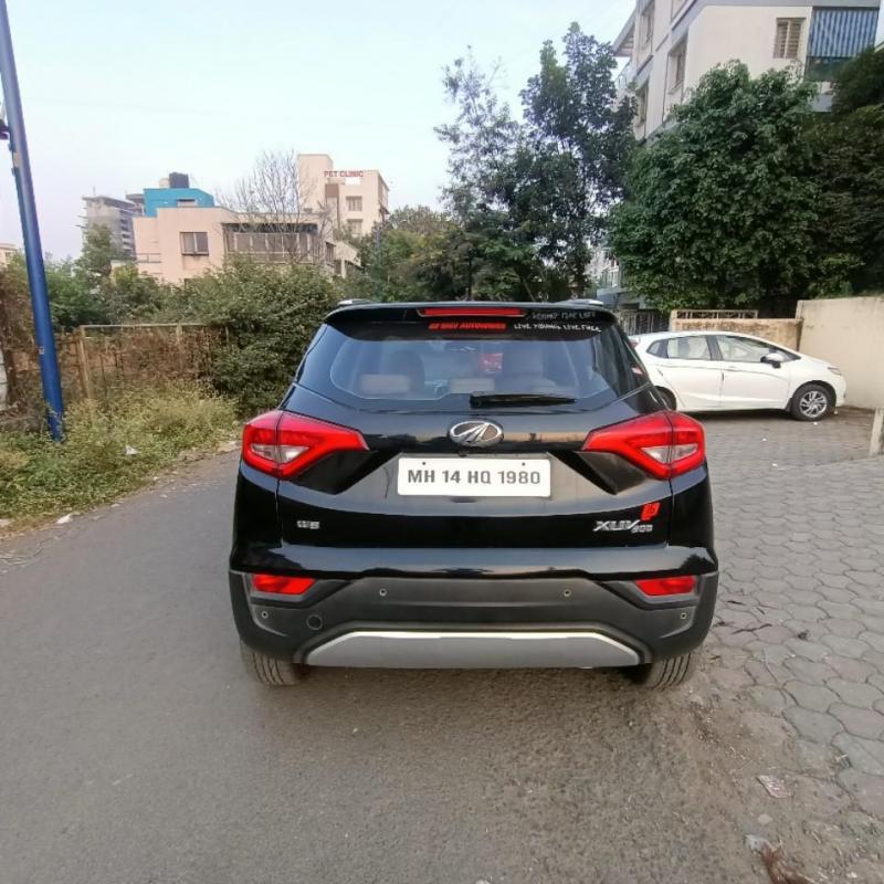 Mahindra XUV300 W8 (O) Petrol 2019