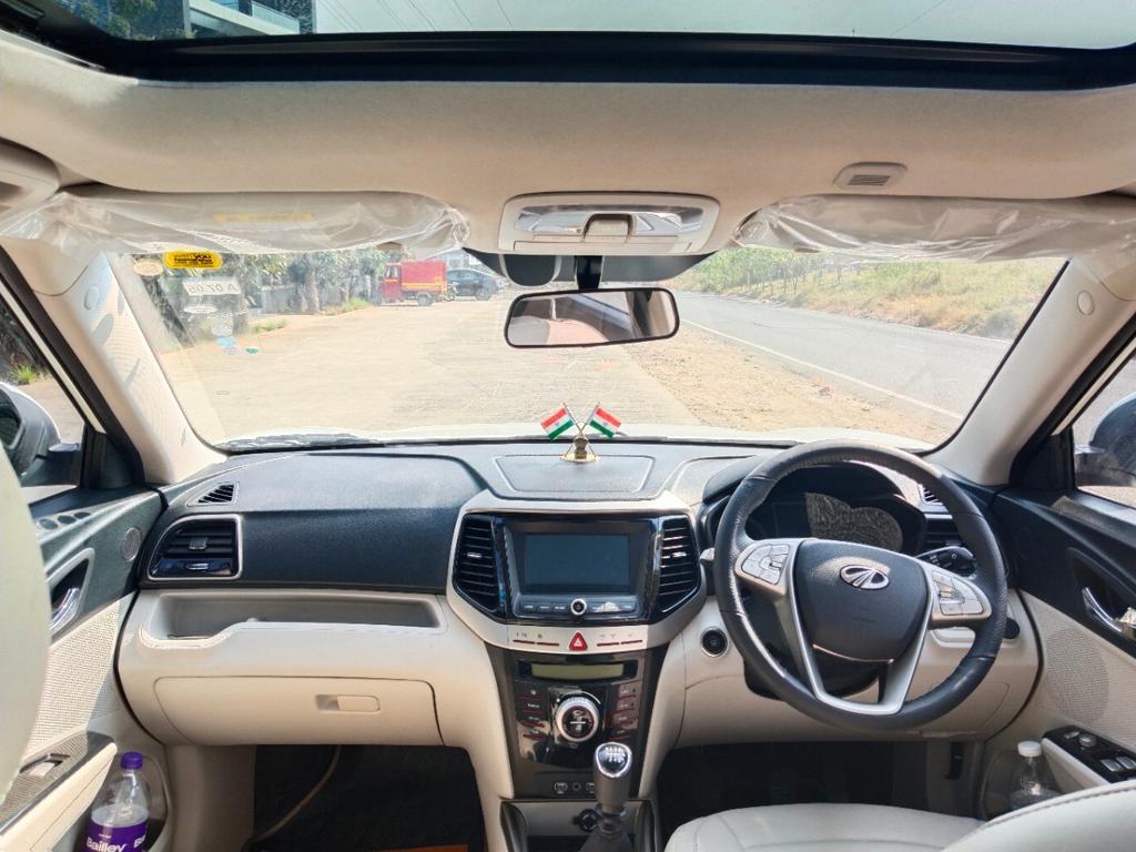 Mahindra XUV300 W8 Diesel BS6 2021